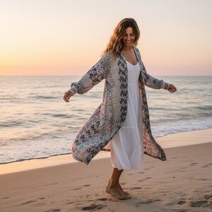 Anthropologie Ikat Patterned Kimono Cardigan Women’s Size S Excellent Condition